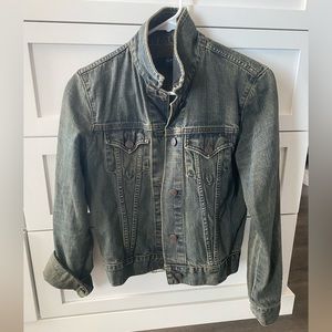 GAP denim jacket. EUC, perfect for spring!